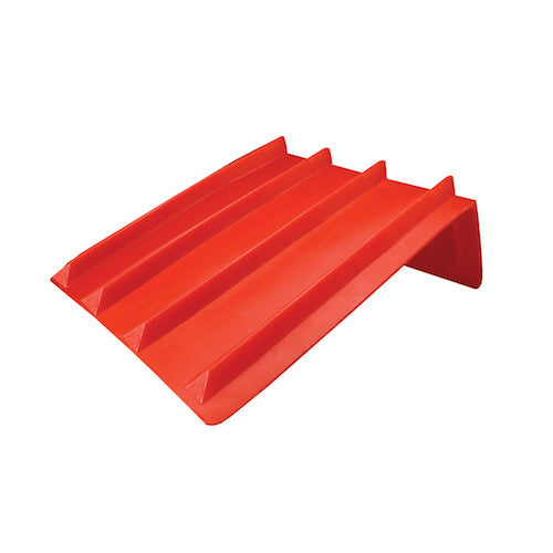 red plastic corner protector for bricks and other cargo