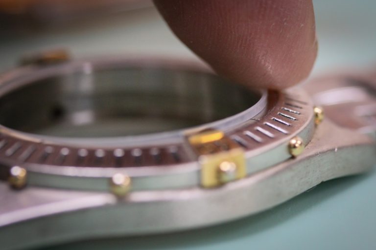 How to Replace a Watch Crystal Gasket