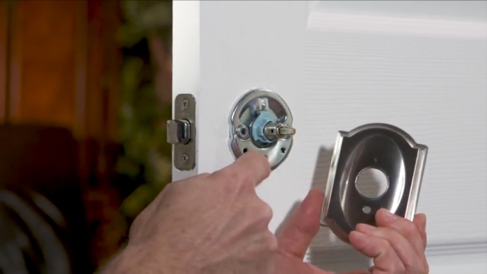 Schlage Custom - Door hardware - Installation