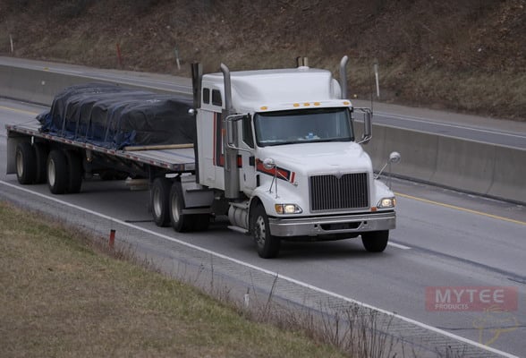 flatbed-tarp